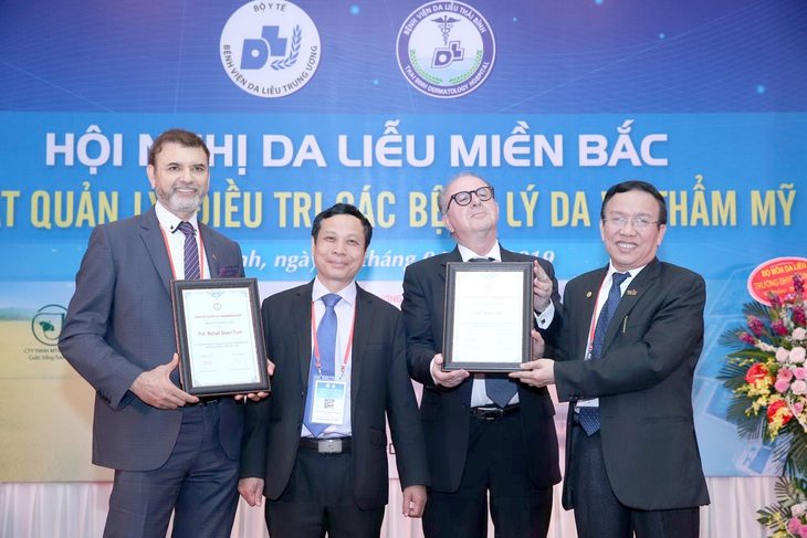 Bất ngờ tác giả siêu năng suất - Kỳ 1: Giáo sư danh dự có nhiều bài báo bị gỡ - Ảnh 1.