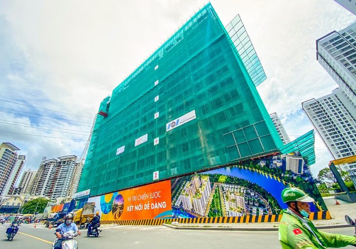 Chính phủ đề xuất mua bán bất động sản hình thành sắp tới phải qua sàn - Ảnh 1.