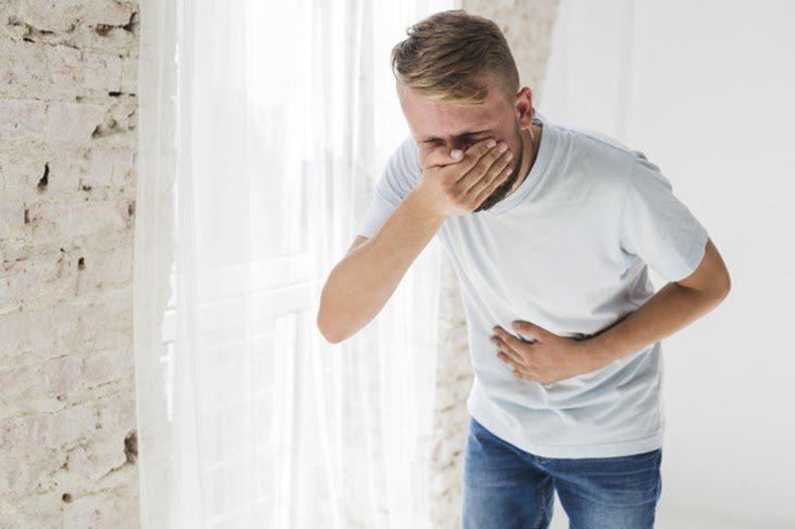 Cách ăn tránh được chứng trào ngược dạ dày thực quản gây ung thư - Ảnh 1.