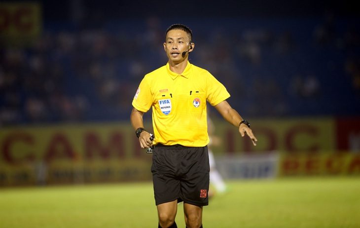 Trọng tài FIFA đẳng cấp Elite Ngô Duy Lân sẽ làm trọng tài VAR trận Thanh Hóa - Hà Tĩnh - Ảnh: N.K.
